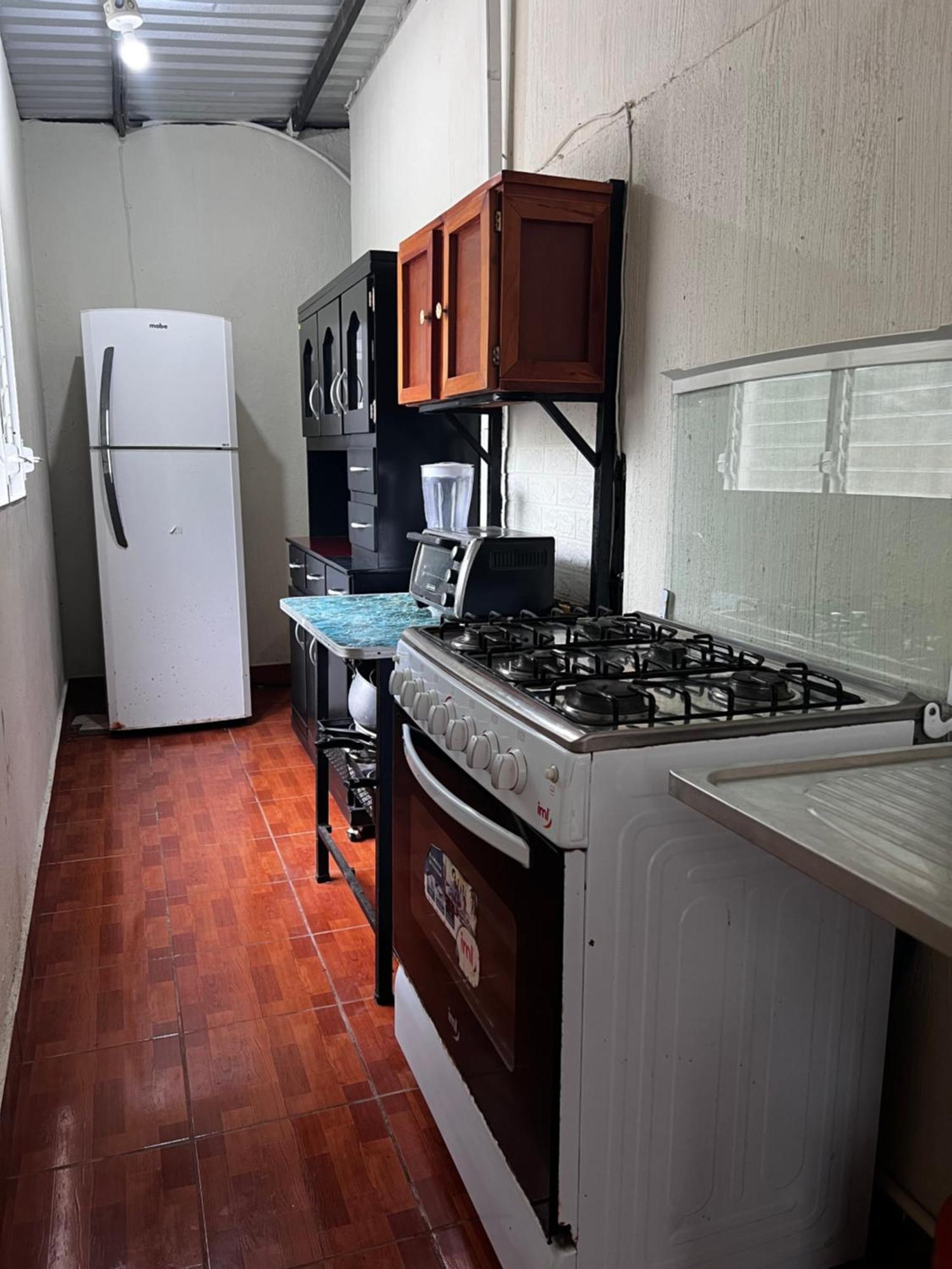 Ibania Hostal Tamanique Esterno foto