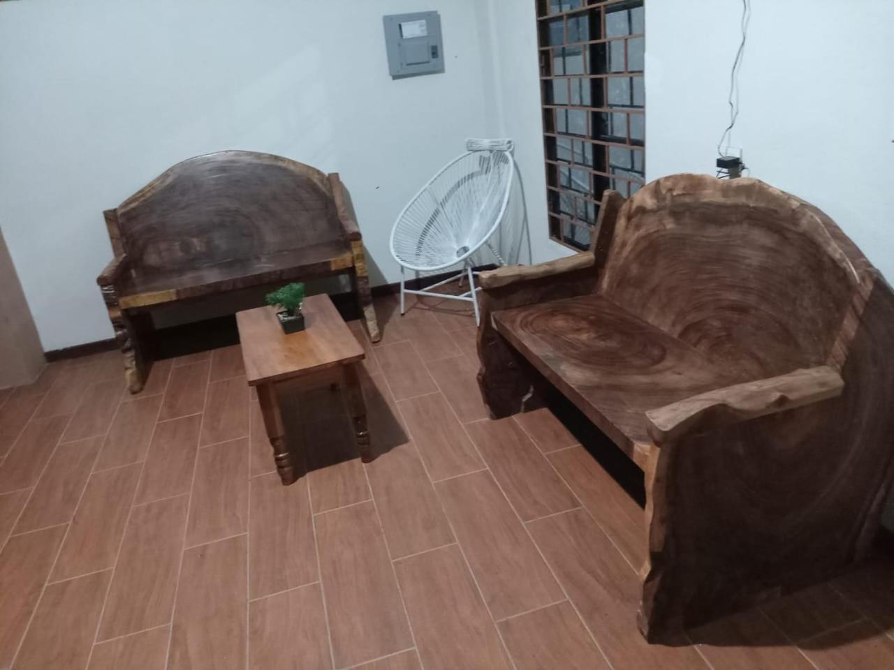 Ibania Hostal Tamanique Esterno foto